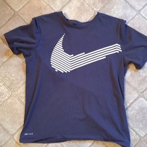 Nike dri fit t shirt